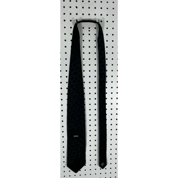 Hugo Boss Tie - Picture 3 of 5